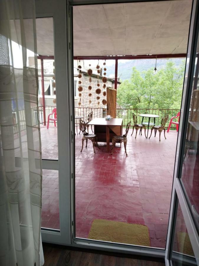 Guest House In Alaverdi Exteriér fotografie
